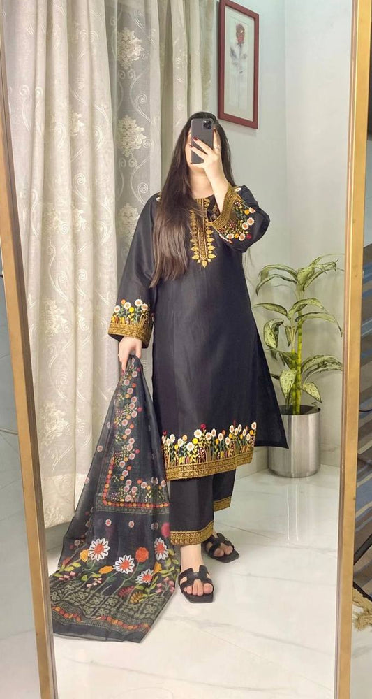 Black Floral Embroidered Roman Kurta Set For Women