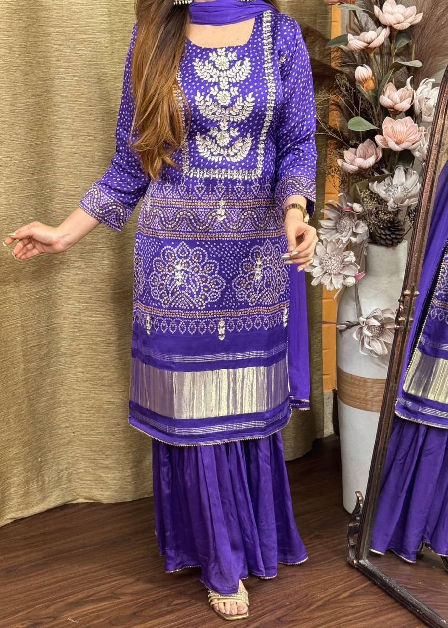 Imbrication Purple Chinnon Embroidery With Bandhani Printed Suit Set