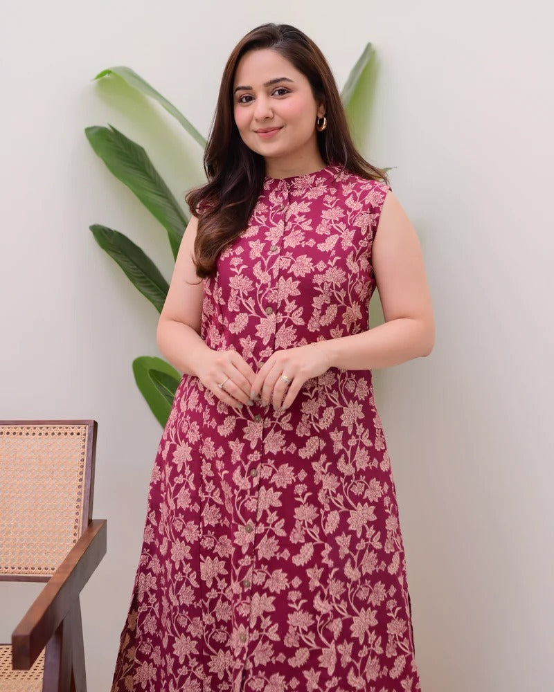Gorgeous Maroon Pure Cotton Floral Printed Kurta Set