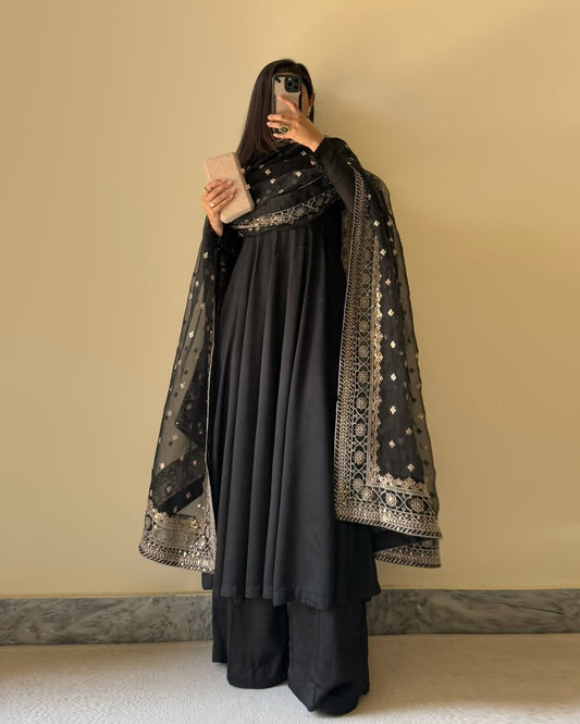 Fabulous Black Georgette Gown with Thread-Embroidered Dupatta