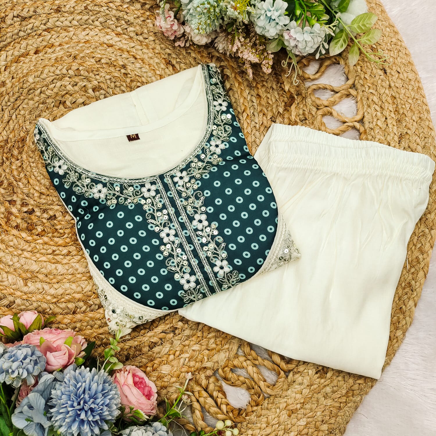 Elegant Green Gold Crush Embroidery Coding Sequence Work Salwar Suit