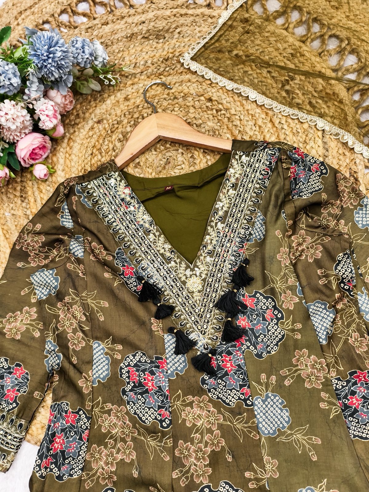 Mahendi Sartin Digital Print With Gota Patti Work Dupatta Suit Set