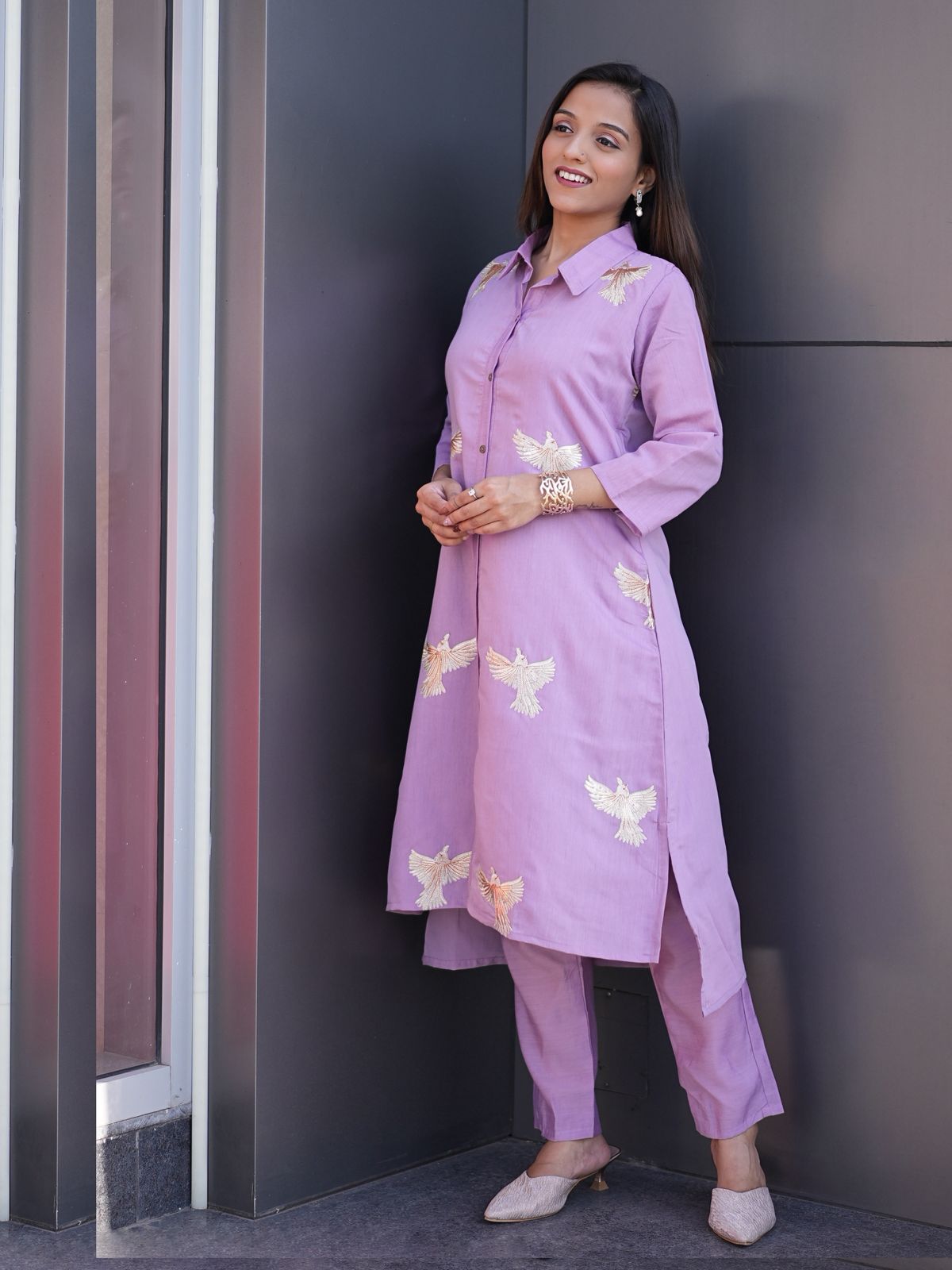 Lavender Roman Silk Thread Embroidery Work Kurti Set With Plazzo
