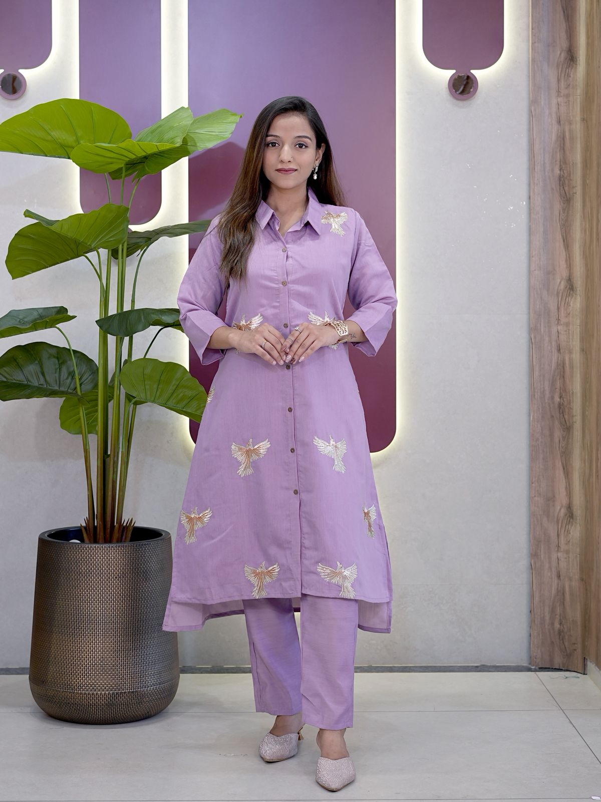 Lavender Roman Silk Thread Embroidery Work Kurti Set With Plazzo