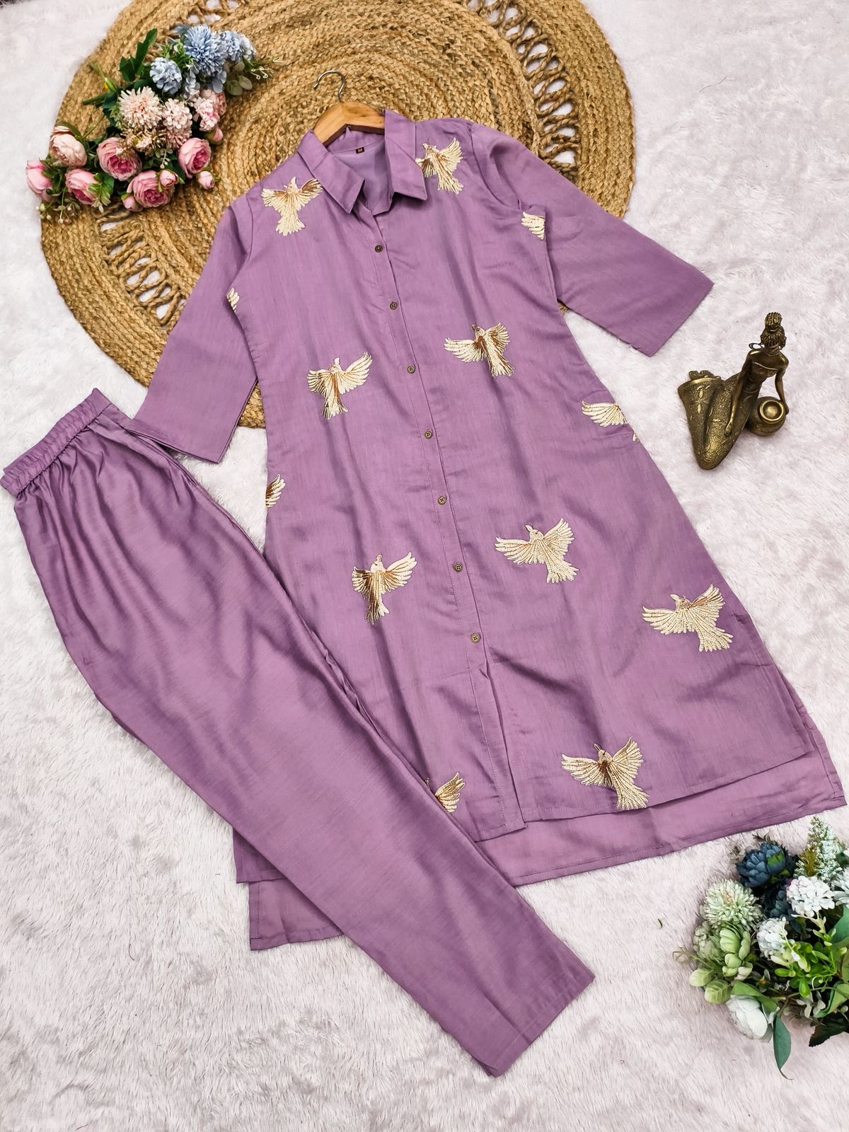 Lavender Roman Silk Thread Embroidery Work Kurti Set With Plazzo